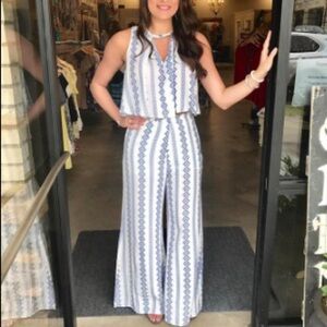 Hommage Los Angeles | Two Piece Wide Leg Pants Outfit White Blue Floral Aztec Sm